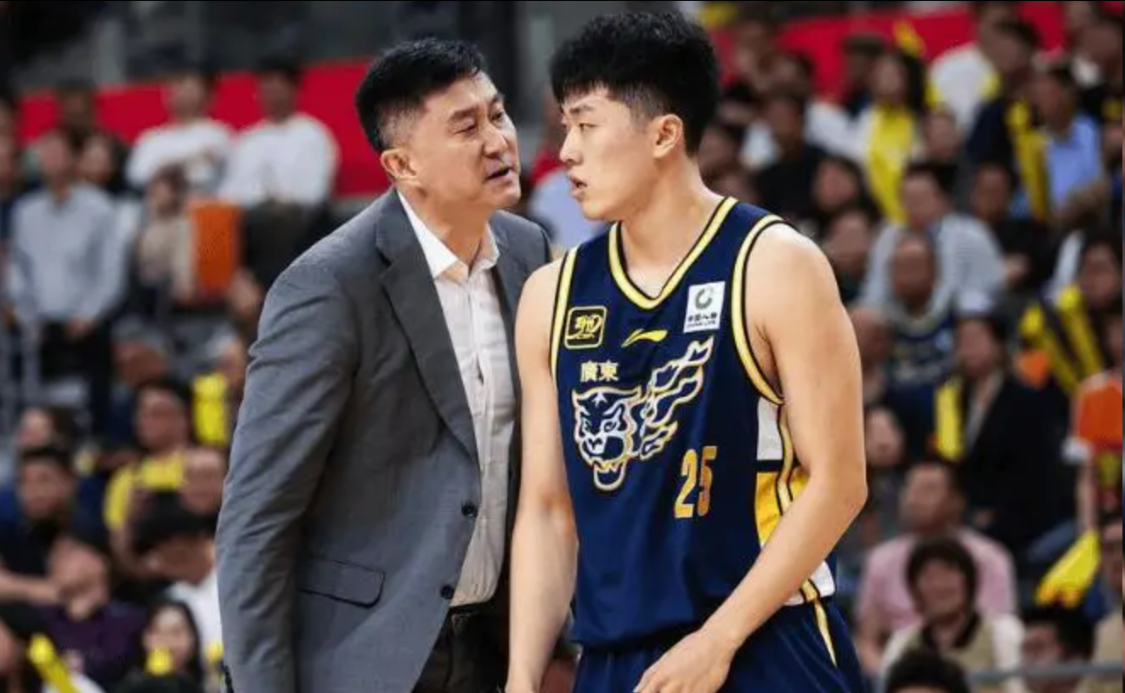 bsports-14分钟0分，比陈家政出场时间多，球迷：什么关系户能在广东混7年